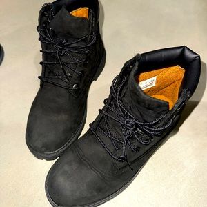 Timberland boots big kid size 4